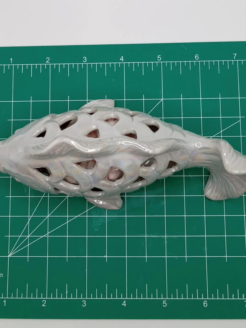 Ceramic Glossy Iridescent Potpourri Satchet Fish Décor